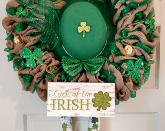 St Patrick's Day Wreath with Hat and Legs