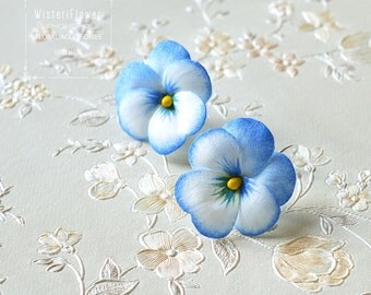 Earrings Flower earrings Wedding Jewelry flowers Gift for girlfriend Floral earrings romantic earrings Blue Pansy gift nature jewelry spring
