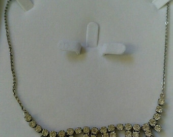 Retro 1940s Glamour Rhinestone Crystal Necklace. Beautiful.