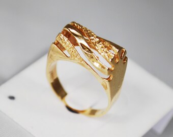 Vintage 10K Modernist Gold Ring; Size 4