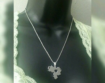 My heart is Venezuela necklace