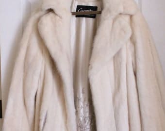 Vintage Women's White Mink Fur Coat