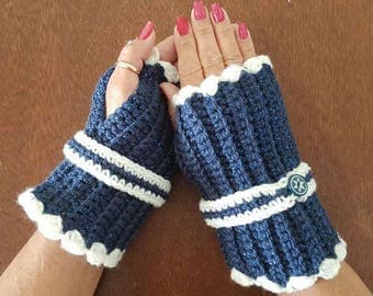 Crotchet Blue Fingerless Mitts