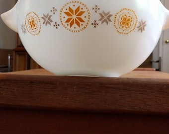 Pyrex 444 Town and Country Cinderella Mixing Bowl 4 Quart