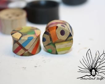 crayons Epoxy Tunnels Plugs Handmade Wooden Ear Plugs Gauges, make your own style and image, minimum order size 16 mm