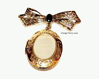 Vintage Mother of Pearl Locket Brooch, Gold Charm / Bow