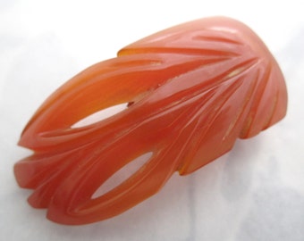 vintage carved bakelite art deco dress clip - j6433