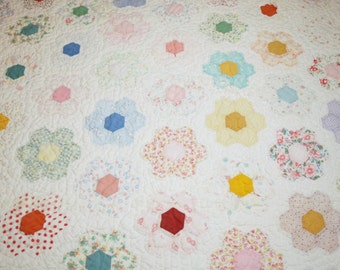Sweet 'n Shabby Small Scale Grandmother's Flower Garden Vintage Quilt for Crib, Table Cover or Topper - 50 by 42 Inches - Feed Sack Fabrics