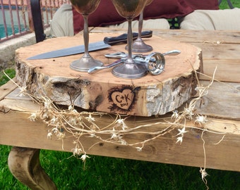 Wedding cake stand personalized wood slice natural edge tree round wedding centerpiece