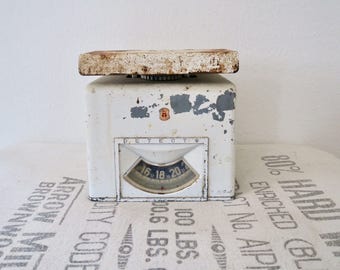 Vintage White Rustic Detecto Art Deco Kitchen Scale