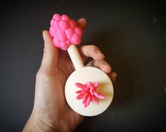 Plumbus FULL COLOR with Stand 3D Printed Rick and Morty Fan Art Cosplay
