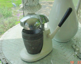 Vintage 1950's Juicer Mid Century Modern Farmhouse Prairie Chic