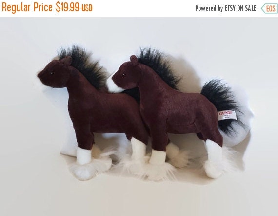 gund horse stuffed animal