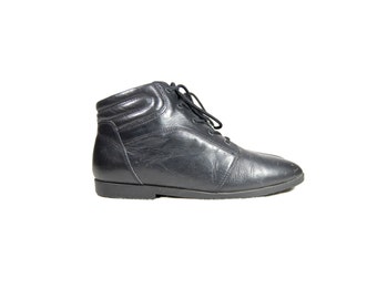 size 9 womens leather boots
