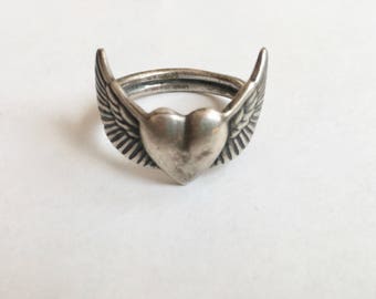 vintage sterling winged heart ring, size 5.5