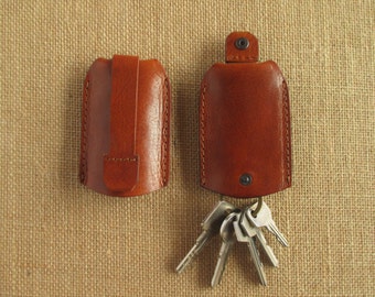 Leather key holder with pull strap, keychain, key pouch, handmade key case