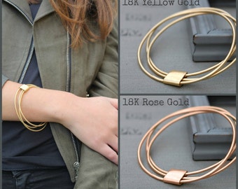 Gold Bangle Stackable Bracelets set, thin gold bracelet set, thin gold bangle set of 3, Stacking Gold Bracelet, Stacking bangles