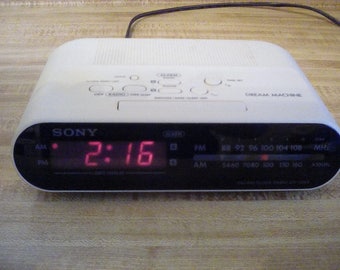 dream machine clock radio