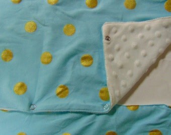 Baby Car Seat Cover, Infant car seat blanket- Velcro enclosure and soft minky lining