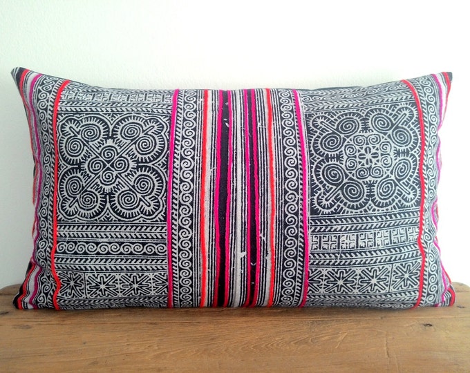12"x20" Beautiful Hmong Batik Pillow Cover, Indigo Cotton Cushion Cover, Tribal Throw Pillow Case, Hill Tribe Ethnic Pillow Case
