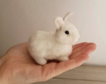 White Rabbit, Needle felted miniature bunny, Rabbit lover gift, Needle felted rabbit,Needle felt Animal,Felted rabbits, white rabbit