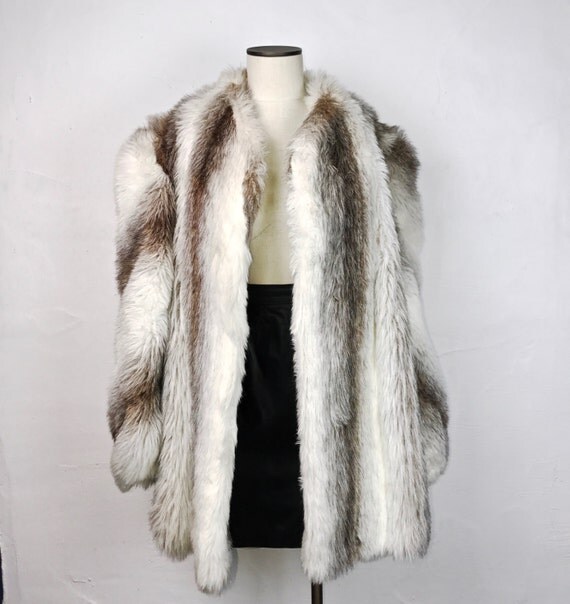 Sheepskin Coats For Women Boston Las Shearling Fur Jacket Beautiful Vintage Fur Coat With Grey Leather Panels A Shawl Collar And Two Double Ted Hook Eye Closures Gorgeous Your Dress Trousers