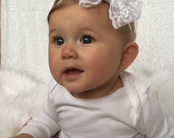 White Lace Baby Bow, White Baby Headband, White Baby Bow, Baby Hair Bows, Baby Hair Accessories, Baby Bows, Lace Baby Headbands