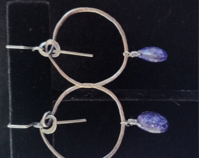 Deep Blue Sap[hire and Sterling Silver Earring