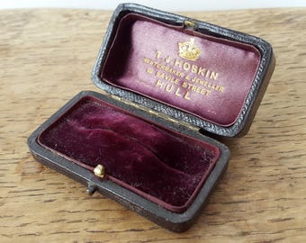 Victorian/Edwardian Brooch Hinged Box - 'T. J. Hoskin, Hull'