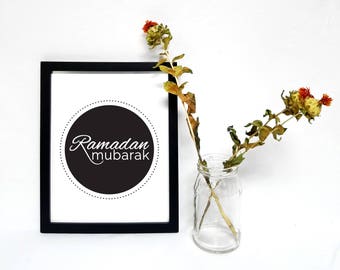 Ramadan Mubarak in English - Islamic Art Printable