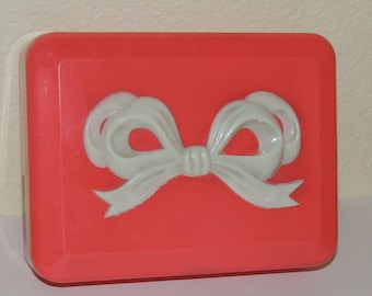 1950s MAX FACTOR Hollywood Brownette Coral Pink Plastic Box