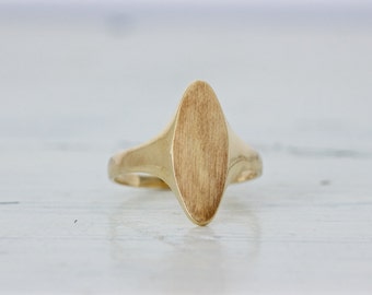 Vintage Signet Ring | 10k Yellow Gold Ring | Cocktail Ring | Geometric Ring | Skinny Ring | Simple Gold Ring | Navette Ring | Size 6.75