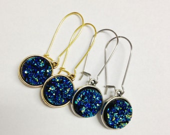 Peacock Druzy Earrings, Blue Drusy Earrings, Druzy Earrings in Mermaid, Metallic Blue Druzy, Blue Green Druzy Earrings, Druzy Drop Earrings