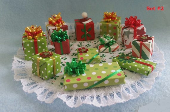 Gifts for under the Christmas tree in 1/12 scale - How to Decorate Your Dollhouse For Christmas in 1:12 Scale - Divine Miniatures