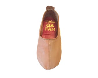 Brown leather flats, leather slippers, house shoes, gift for her,leather travel shoes, tabi socks ,ballet flats,loafers,