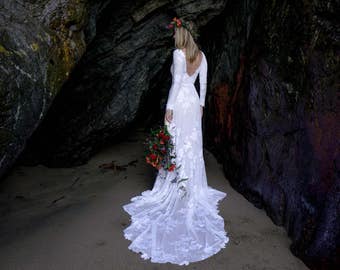 Long sleeve lace wedding dress, Bohemian wedding dress, Low back wedding dress, Fully lined wedding dress, Lace wedding dress - Ellora Dress