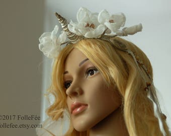 Unicorn headpiece Fantasy headpiece Festival headpiece White Unicorn diadem Unicorn Tiara Coronet Crown Flowers Wreath Horn