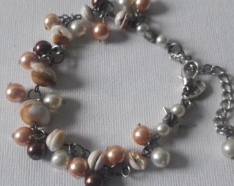 Boho chic Shells and pearls anklet Ibiza style legs jewelry, Beach anklet