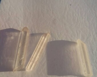 Small Terminated Quartz Points (lot of 3)