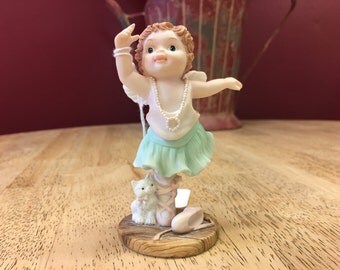 perfect little place figurines