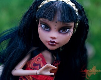 Monster High OOAK repaint Cleo de Nile Doll