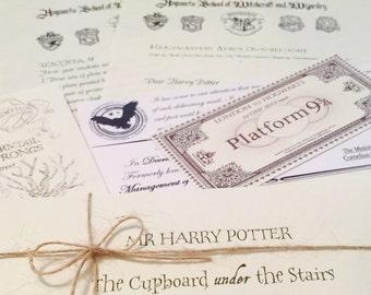 Harry Potter Acceptance letter, FREE personalisation. FREE Wish Bracelet. FREE marauders map