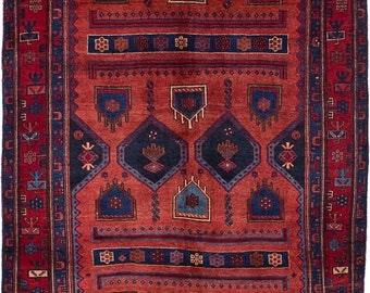 4'10" x 10'11" Zanjan Persian Rug