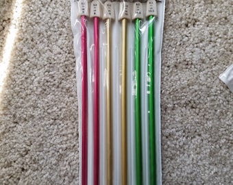 Susan Bates Knitting Needles Set in US sizes 9, 10, 10.5