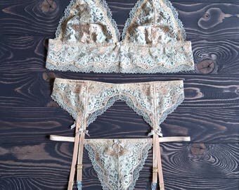 Beige garter belt lingerie set, sexy lingerie, lace boudoir lingerie, lace garter belt, longline bra, honeymoon lingerie, erotic underwear
