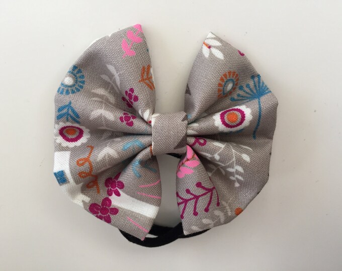 Woodsey flower house fabric hair bow or bow tie