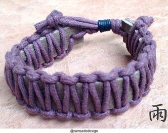 Rustic leather with brown macrame finish