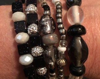 Beaded stretch bracelet
