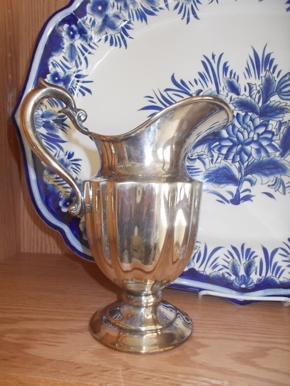 Silver plate pitcher Fluted Gorham Newport Elegant pitcher