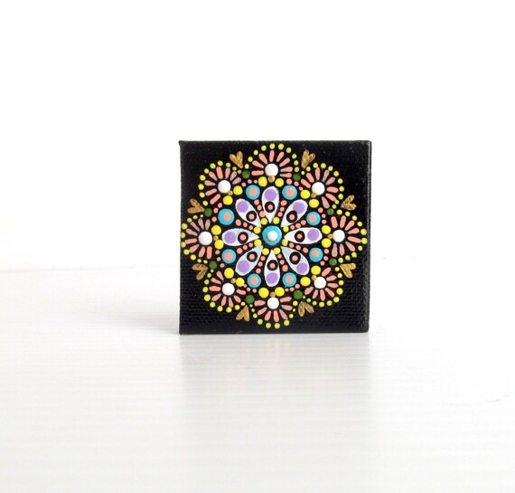 Tiny dot painting on canvas
